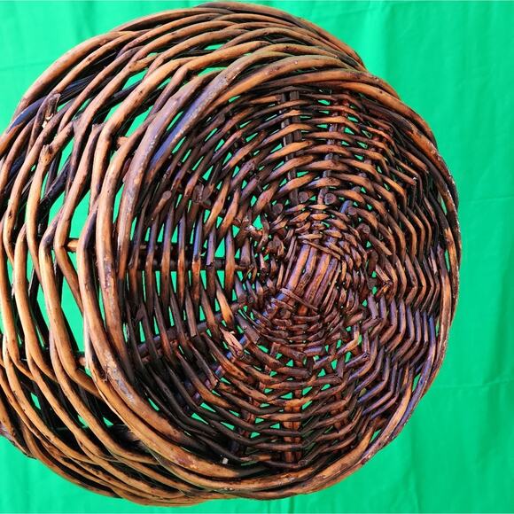 Wooden Basket High Quality Bread Easter Gift Basket Side Handles New with tags - Picture 6 of 10